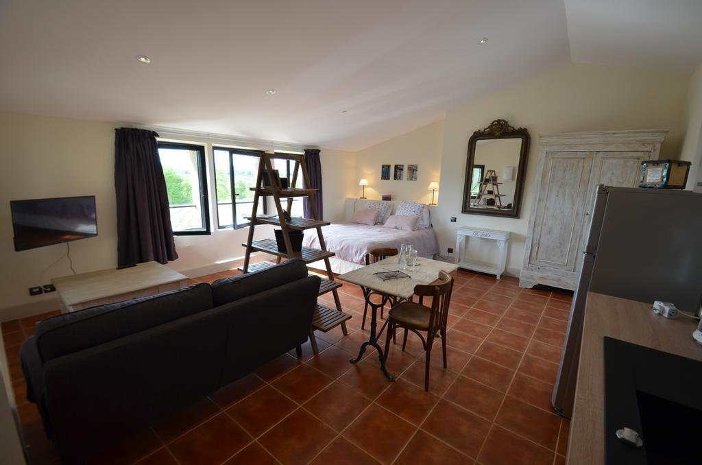 Bastide Saint Maurin Bed & Breakfast Ansouis Exterior photo