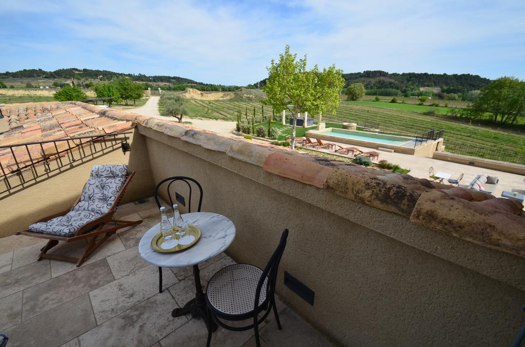 Bastide Saint Maurin Bed & Breakfast Ansouis Exterior photo